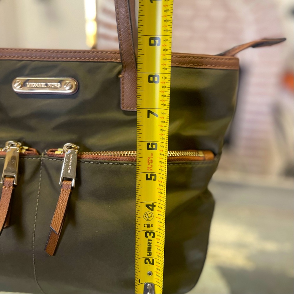 Michael Kors Olive Green Tote Bag/Satchel - Picture 7 of 7